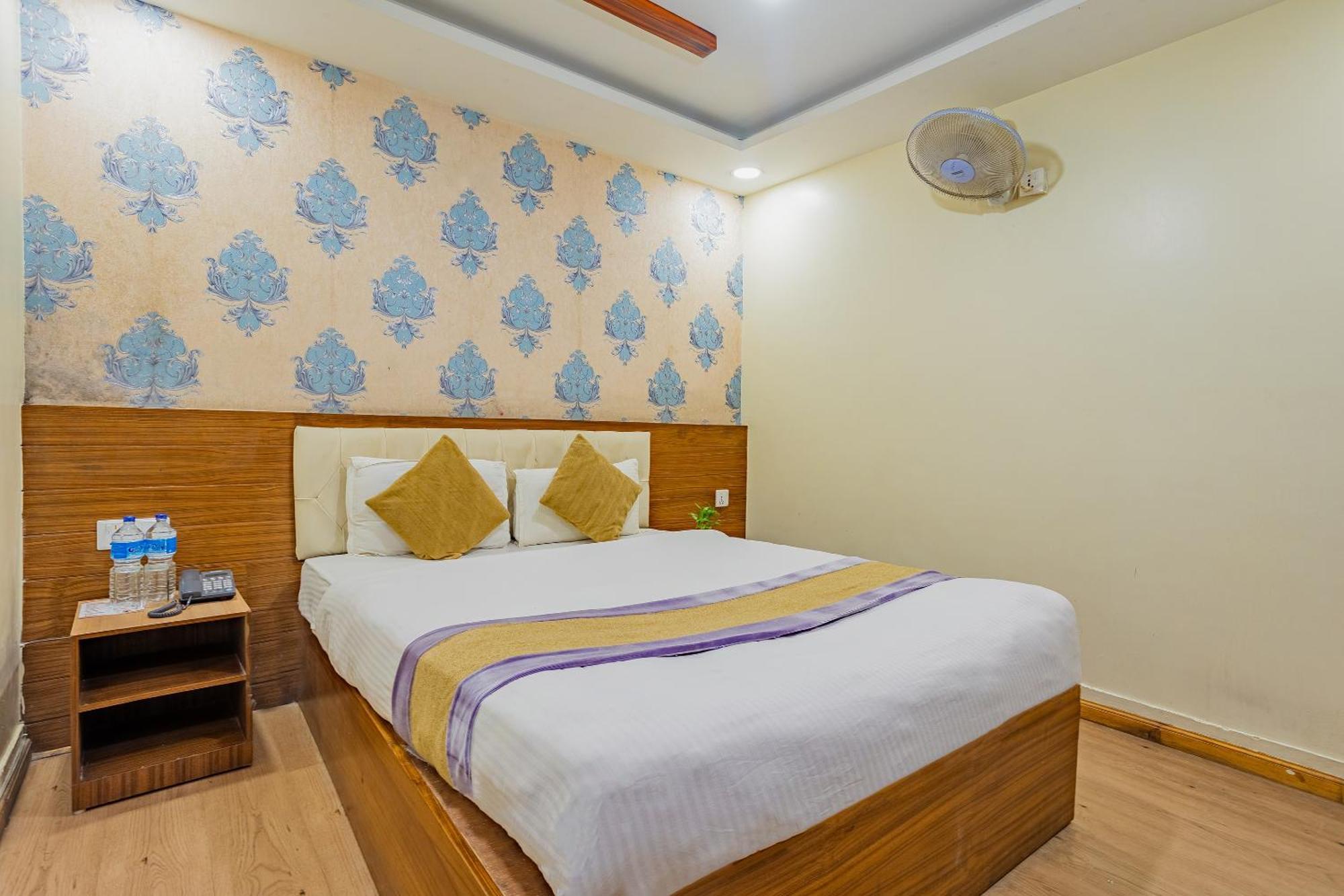 Oyo 821 Hotel Gauri Catmandu Exterior foto